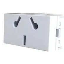 Toma BIP + Tierra Blanco 10 Amp. 250 V