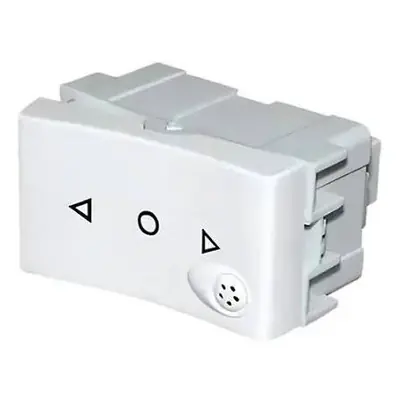 Punto Unipolar Combinacion 10 Amp Blanco